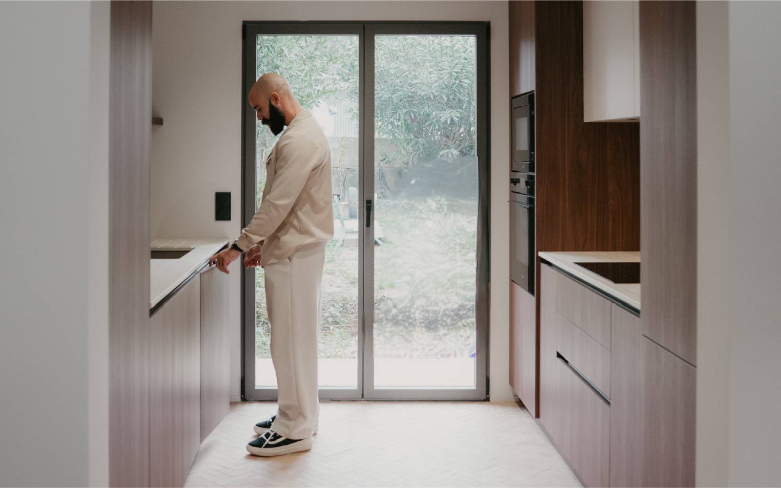 Rénover une cuisine traversante dans une maison de ville en Haute-Garonne.