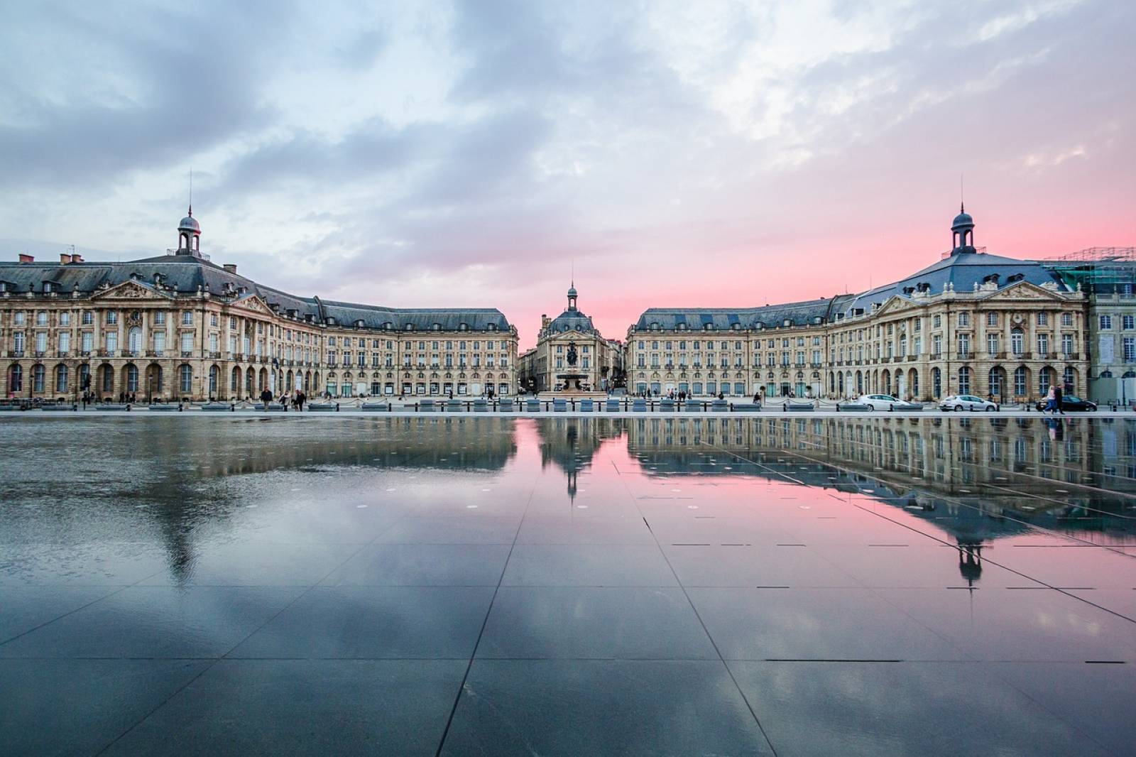 Agence d'architecture et décoration pour palaces, villas, hôtels et restaurants à Perpignan dans les Pyrénées-Orientales