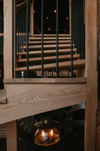 Création d'un escalier sur-mesure par un architecte d'intérieur toulousain