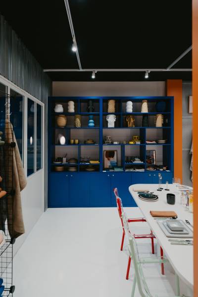 Design élégant et innovant pour un concept store à Toulouse : projet de création complet