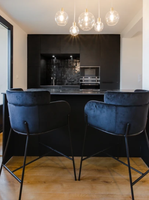 Studio ancien rénové entièrement à neuf par un architecte d'intérieur à Toulouse. 