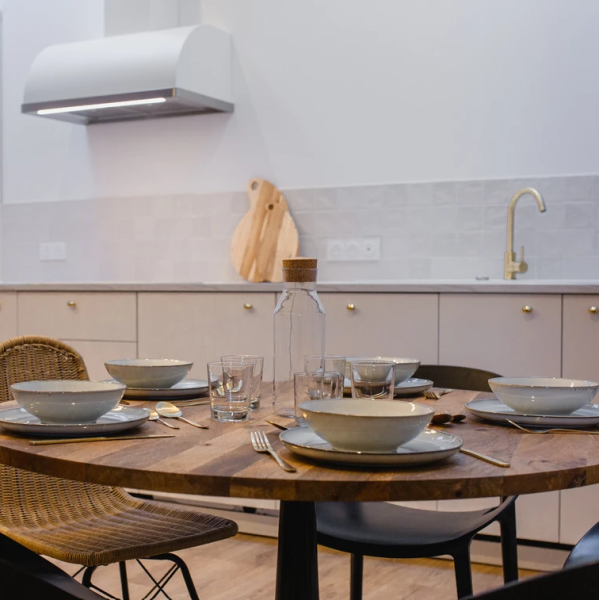 Aménagement sur-mesure d'un appartement sous les toits dans la ville de Carcassonne par un architecte d'intérieur. 