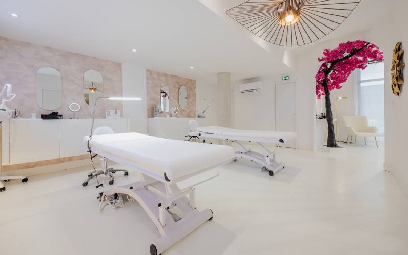 Décoration intérieure d'un institut de beauté à Toulouse par un architecte d'intérieur